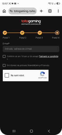 Pasul 4 la înregistrarea TotoGaming Casino: adresa de e-mail și confirmarea vârstei